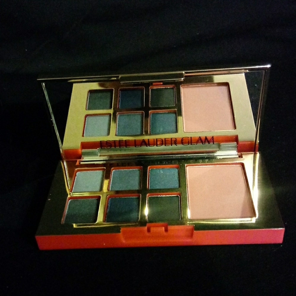 FINAL DROP!! NWOT Estee Lauder Eye/Blush Palette